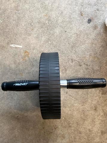 Buikspierwiel - Avento. NIEUW beschikbaar voor biedingen