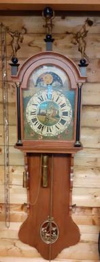 Mooie grote Friese klok (metalen poppen)maanstand, Antiek en Kunst, Ophalen