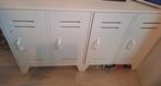 Woood dressoir / Witte kast met 2 deuren, Huis en Inrichting, Kasten | Dressoirs, Ophalen, Gebruikt, 25 tot 50 cm