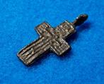 Crucifix - 16e/17e eeuw - Bodemvondst - TOPSTUK, Verzenden
