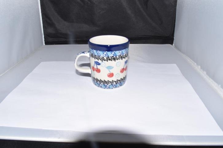 Mokken Kersen Bunzlau Castle servies, Huis en Inrichting, Keuken | Servies, Nieuw, Overige typen, Overige stijlen, Overige materialen