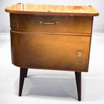 Vintage nachtkastjes | vintage nightstand | mid century, Niet bekend, Hout, Ophalen, Niet bekend