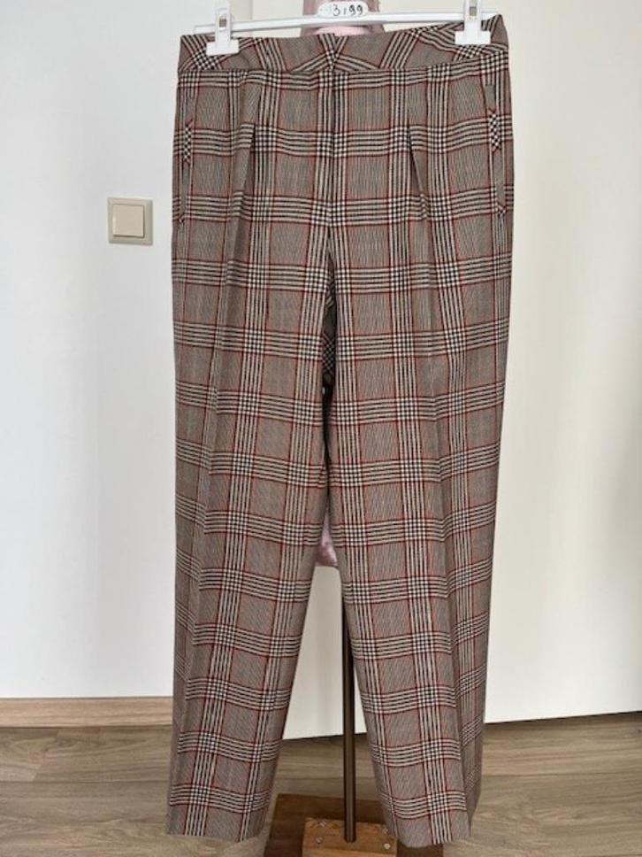 Broek van Escada, mt 38, zgan, Kleding | Dames, Broeken en Pantalons, Zo goed als nieuw, Maat 38/40 (M), Lang, Verzenden