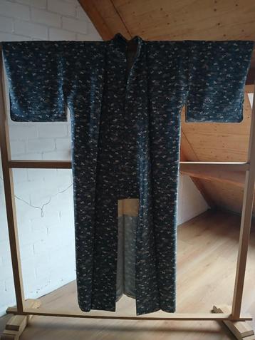 Traditionele Japanse Kimono green momiji ume beschikbaar voor biedingen