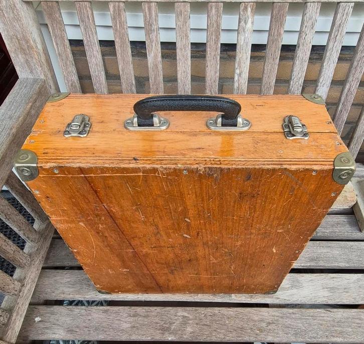 Stoere koffer, houten kist, vintage koffer jaren '60, Huis en Inrichting, Woonaccessoires | Kisten, Minder dan 50 cm, Minder dan 50 cm