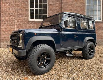 Land Rover Defender 90 BENZINE 1995 2.0mpi beschikbaar voor biedingen