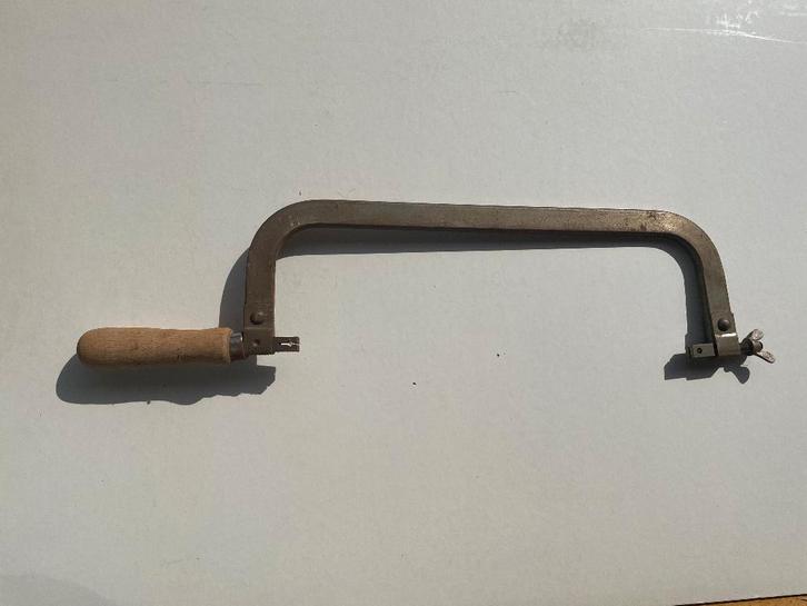 D454 Oude ijzerzaag handgereedschap zaag, Doe-het-zelf en Verbouw, Gereedschap | Handgereedschap, Gebruikt, Ophalen of Verzenden