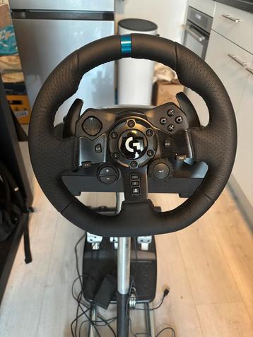 Logitech G923 PS5/PC - Zo goed als nieuw! beschikbaar voor biedingen