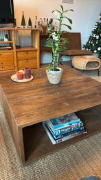 Solid wooden table, Huis en Inrichting, Tafels | Salontafels, Ophalen