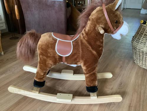 Mooi hobbelpaard, kan hinniken tbv KIKA, Kinderen en Baby's, Speelgoed | Hobbelfiguren, Zo goed als nieuw, Ophalen of Verzenden
