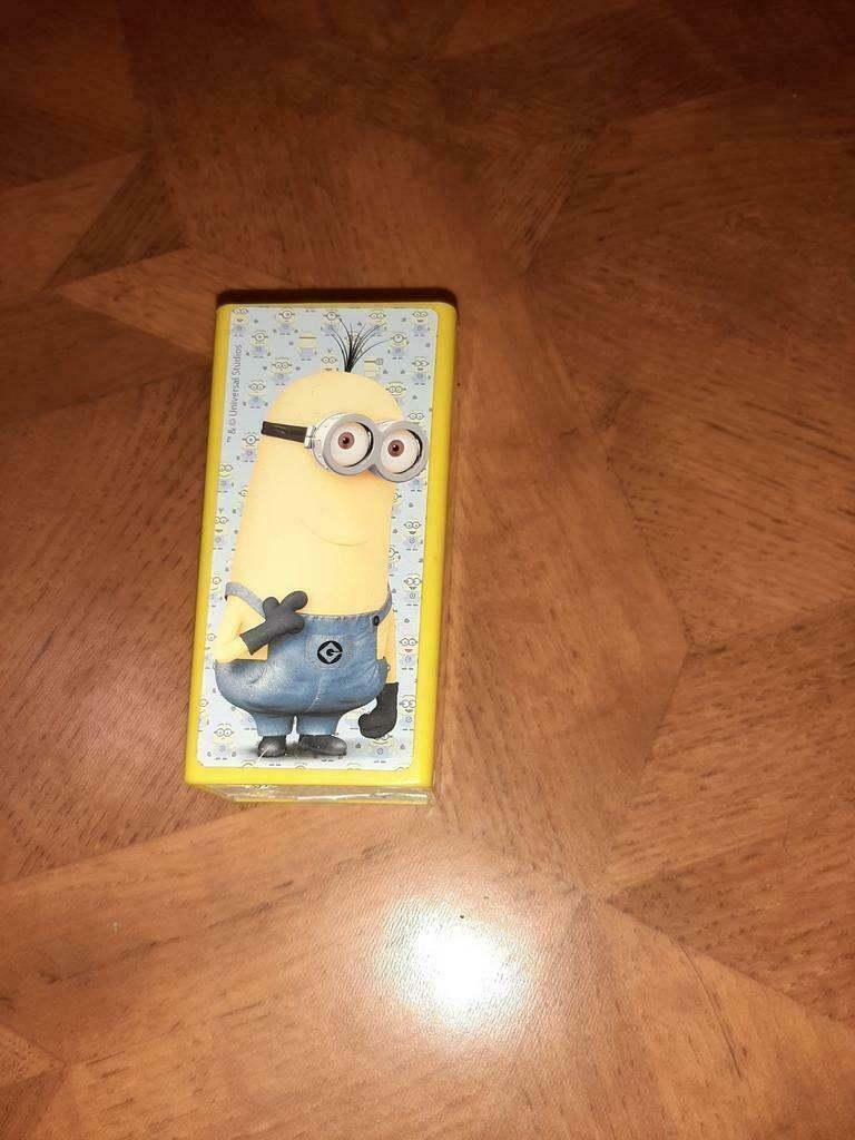 Minions drinkpakjes houder, Ophalen of Verzenden, Zo goed als nieuw