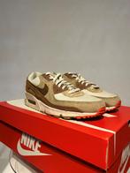 Maat 37,5 - Nike Air Max 90 SE Snakeskin Swoosh, Bruin, Verzenden, Nike, Nike