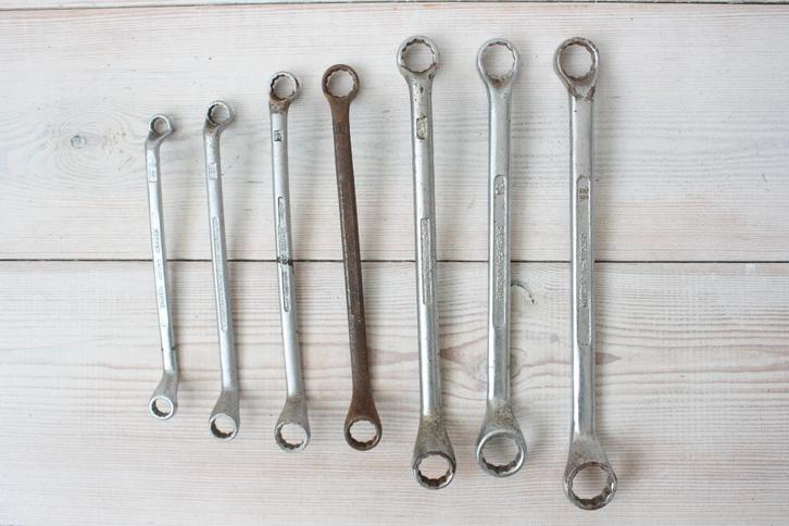 7 ringsleutels maten 10 - 23, Doe-het-zelf en Verbouw, Gereedschap | Handgereedschap, Gebruikt, Verzenden