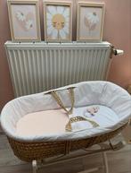 Mooie mozesmand met standaard, Kinderen en Baby's, Babywiegjes en Ledikanten, Ophalen, Zo goed als nieuw, Wieg