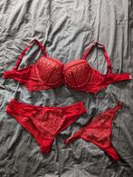 Rood lingerie setje Hunkemöller 85e slip string XL, Ophalen of Verzenden, Rood, Setje