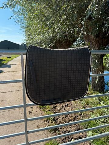 Groen/grijs Eskadron dressuur dekje beschikbaar voor biedingen