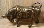 STIER / bronzen beeld / 13 cm lang, Ophalen of Verzenden, Nieuw, Boerderijdier, Beeldje of Figuurtje