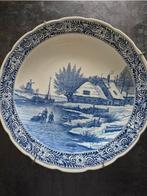 Oud Delfts Blauw Wandbord met Winterlandschap, Ophalen of Verzenden