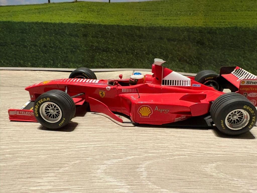 Ferrari F300 Schumacher 1/18 Minichamps, Hobby en Vrije tijd, Modelauto's | 1:18, Ophalen of Verzenden, Zo goed als nieuw, Auto
