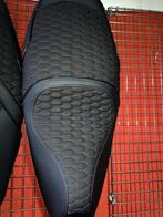 Piaggio, Peugeot, Yamaha, Kymco Custom Buddy Seats, Postbus 305
4900 AH  Oosterhout, NL, Overig, Customer_service@piaggio.com