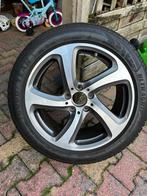 Mercedes Winterbanden op velg 245/45R18 - E/C Klasse, Ophalen, 18 inch, Banden en Velgen, Winterbanden