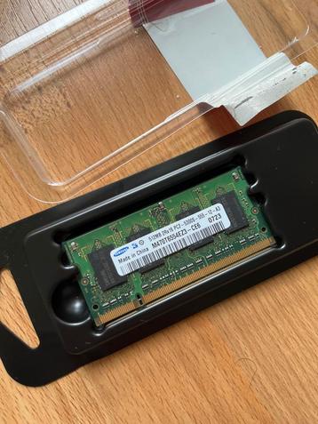 Samsung 512MB DDR2 Laptop Geheugen beschikbaar voor biedingen