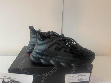 Originele Versace Chain Reaction (40)Triple Black Sneakers beschikbaar voor biedingen