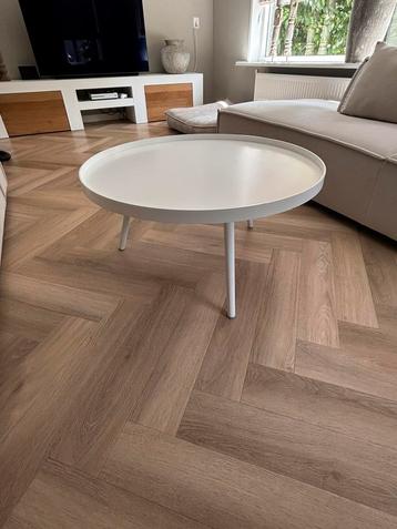 Salontafel wit beschikbaar voor biedingen