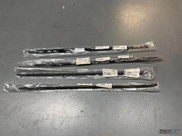 Bmw E34 raamrubber nos set sponning 5-serie sedan rubber raa beschikbaar voor biedingen