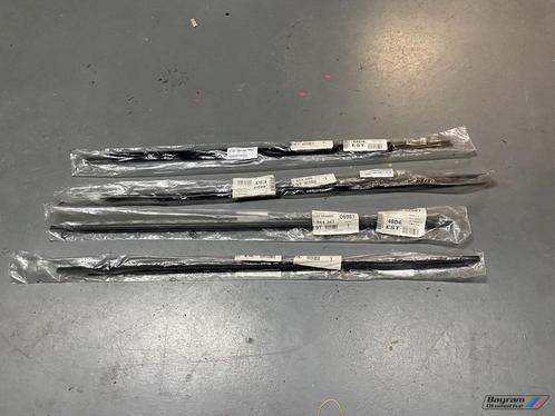 Bmw E34 raamrubber nos set sponning 5-serie sedan rubber raa, Auto-onderdelen, Carrosserie en Plaatwerk, BMW, Gebruikt, Ophalen of Verzenden