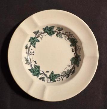 Wedgwood ‘Stratford’ - klein asbakje beschikbaar voor biedingen