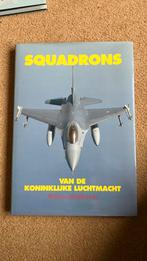 Squadrons van de Koninklijke luchtmacht, Boeken, Ophalen of Verzenden, Luchtmacht, Zo goed als nieuw, Tweede Wereldoorlog