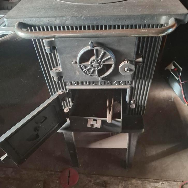 jotul nr 440, Huis en Inrichting, Kachels, Nieuw, Vrijstaand, Houtkachel, Hout, Ophalen