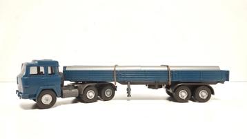 WIKING Röhrensattelzug Magirus 235 D beschikbaar voor biedingen