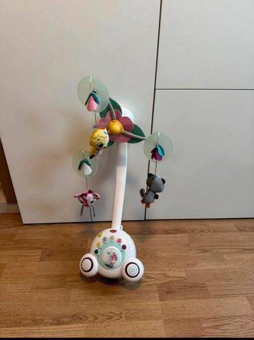 muziekmobiel van Tiny Love beschikbaar voor biedingen