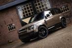 Land Rover Defender 110 2.0 P300e 110 X-Dynamic HSE HUD Meri, Auto's, Land Rover, Automaat, Gebruikt, Euro 6, Bruin