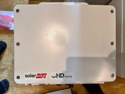 Omvormer SolarEdge 4.0 kW HD-Wave met SetApp Configuratie, Doe-het-zelf en Verbouw, Zonnepanelen en Toebehoren, Zo goed als nieuw