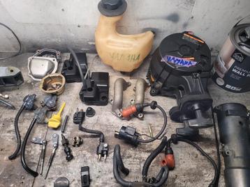 voor o.a yamaha 4/5/6 pk 4 takt
fris intern tankje  beschikbaar voor biedingen