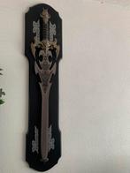 Te koop: Decoratief zwaard uit disneyland, Ophalen, Zo goed als nieuw