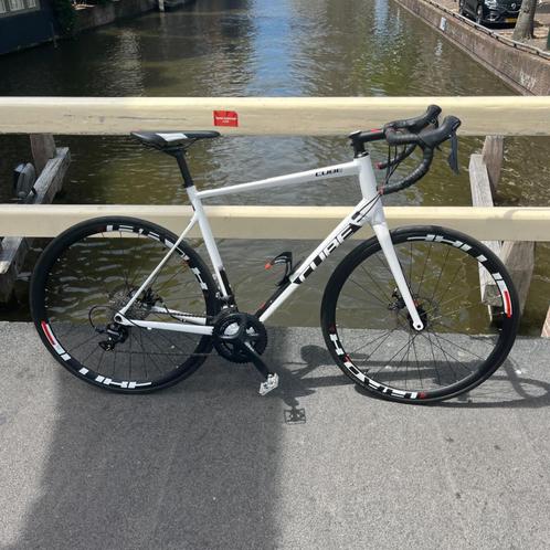 Cube Attain Pro Racefiets | Nette staat, Fietsen en Brommers, Fietsen | Racefietsen, Zo goed als nieuw