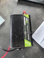 300W Omvormer - Zet 12V om naar 230V, Ophalen, Gebruikt