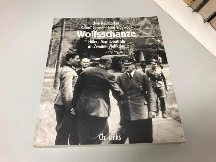 Wolfsschanze Hitler machtzentrale im Zweiten weltkrieg, Boeken, Oorlog en Militair, Gelezen, Tweede Wereldoorlog, Ophalen of Verzenden