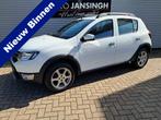 Dacia Sandero 0.9 TCe Stepway Lauréate | Airco | Trekhaak |, Voorwielaandrijving, Stof, Gebruikt, Zwart