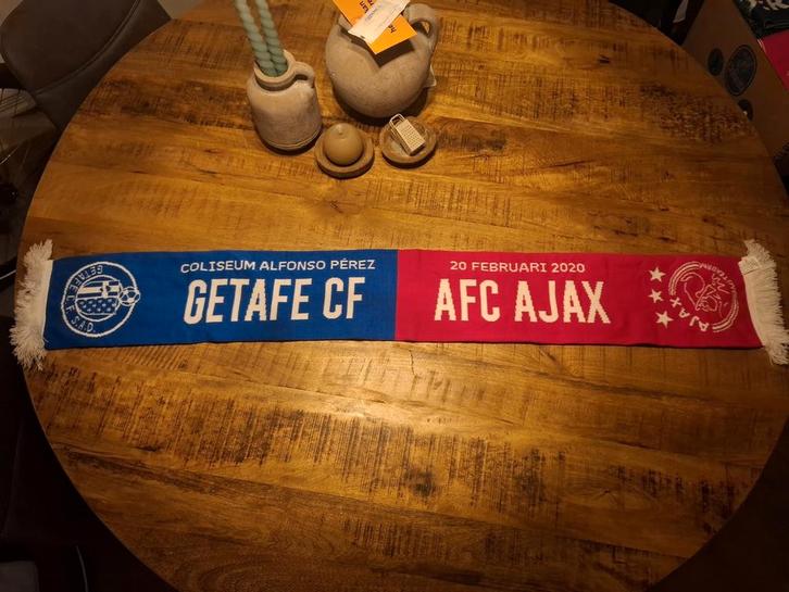 Getafe CF - AFC Ajax Sjaal 20 Februari 2020, Verzamelen, Sportartikelen en Voetbal, Zo goed als nieuw, Ophalen of Verzenden
