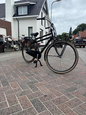 jongens schoolfiets beschikbaar voor biedingen