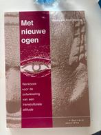 Met nieuwe ogen - Martha van Endt-Meijling, Ophalen of Verzenden, Gelezen, Overige onderwerpen
