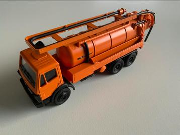 1:50 Conrad 3079 mercedes faun rioolzuiger beschikbaar voor biedingen