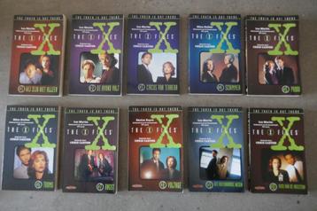  The x-files deel1 deluxe x files en 15 boeken beschikbaar voor biedingen