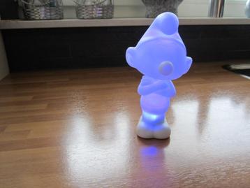 smurf Peyo met diverse kleuren beschikbaar voor biedingen