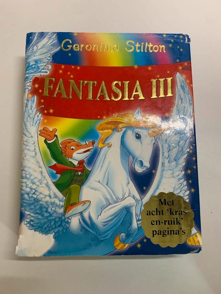 Geronimo Stilton - Fantasia III, Boeken, Fantasy, Gelezen, Ophalen of Verzenden